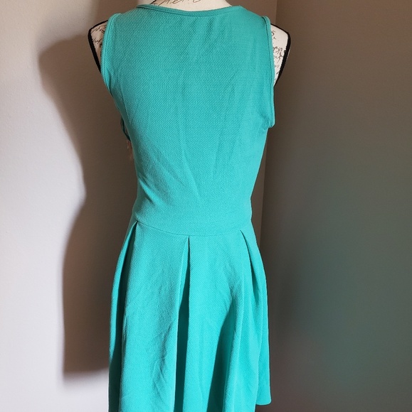 Fit and Flare Summer Dress - Picture 9 of 9